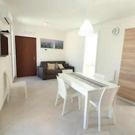 Casa Greta A 6 Posti アパート オートラント